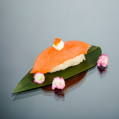 фото Суши с лососем и сыром
