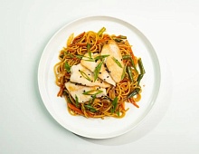 Яичная лапша с курицей